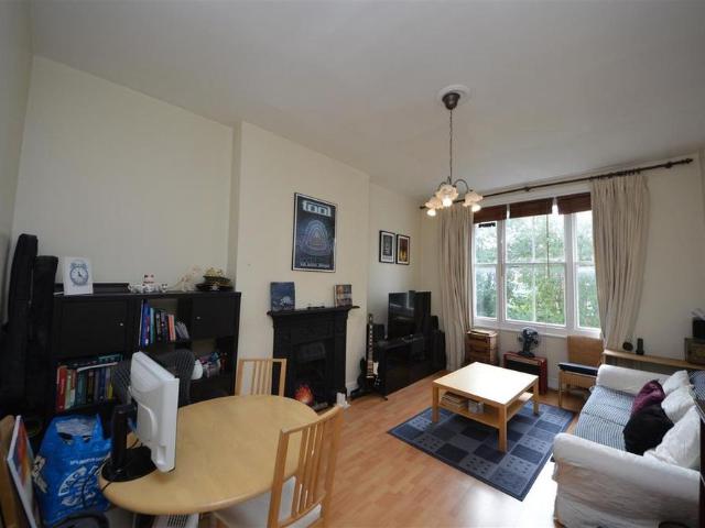 Apartment for rent in London Borough of Camden, Greater London