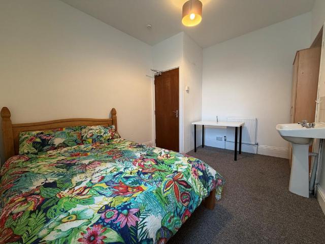 Room for rent in Mount Pleasant, Nangreaves