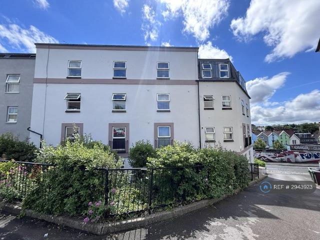Flat for rent in Bishopston, Feckenham