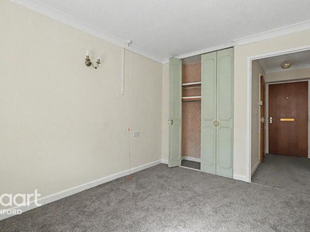 Apartment for rent in The King's Mile, The Bridge