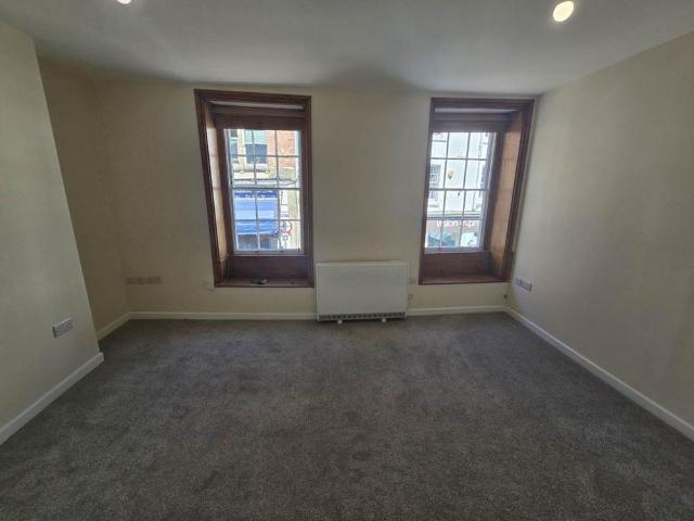 Apartment for rent in Brandis Corner, Devon