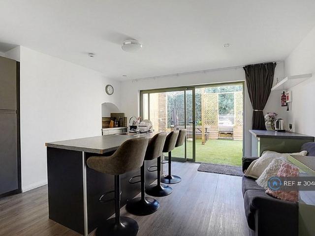 Apartment for rent in Chatham