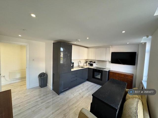 Flat for rent in Reading