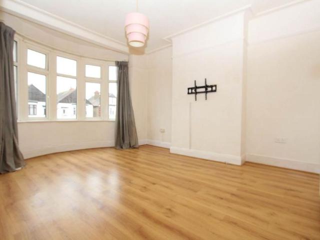 Apartment for rent in Alton Barnes, Essex
