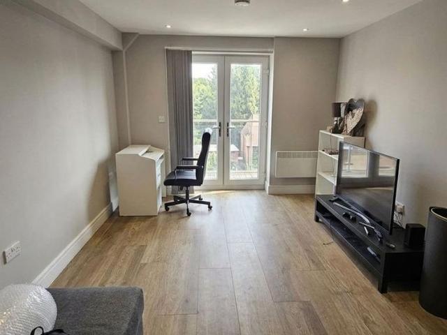 Apartment for rent in Flackwell Heath, Buckinghamshire