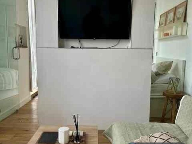 Apartment for rent in Brondesbury, Greater London