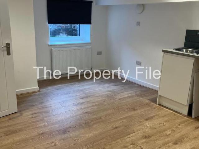 Apartment for rent in St. Johns, Manchester