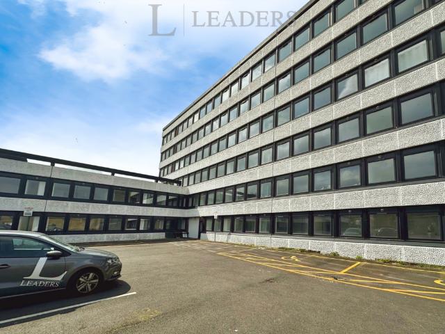 Flat for rent in Henshaw, Yeadon