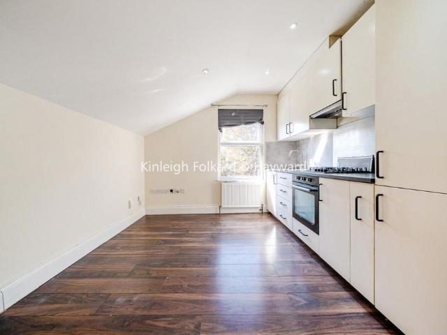 Apartment for rent in London Borough of Lambeth, Greater London