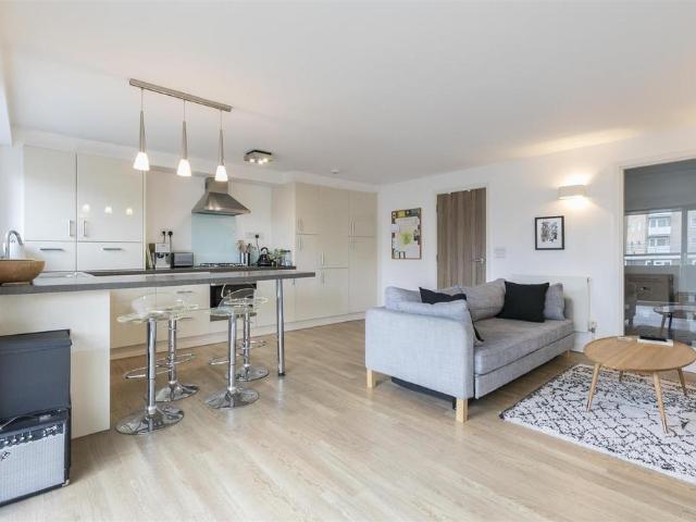 Flat for rent in Stoke Newington, Greater London