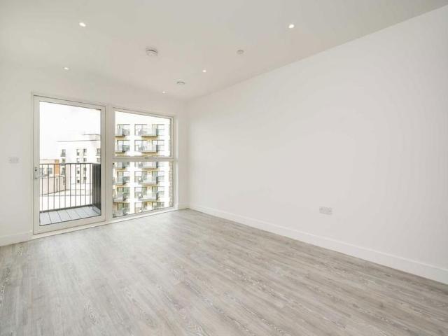 Apartment for rent in London Borough of Hounslow, Greater London