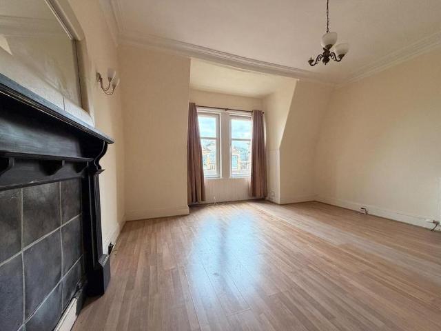 Apartment for rent in Bridgend, Moneydie