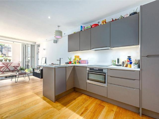 Flat for rent in Kentish Town, Greater London