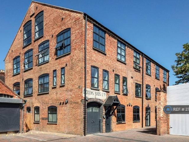 Flat for rent in Phippsville, Northampton