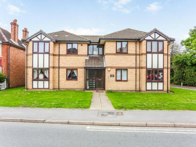 Flat for rent in Bellfields, Westborough
