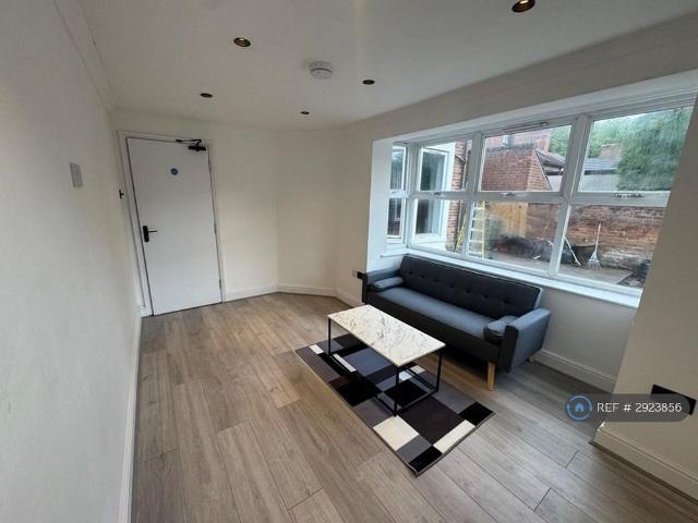 Apartment for rent in Hillfields, West Midlands
