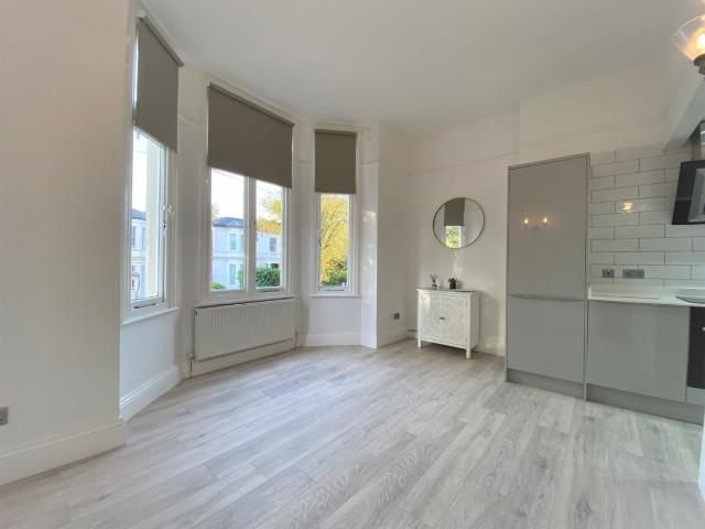 Apartment for rent in Milverton, Warwick
