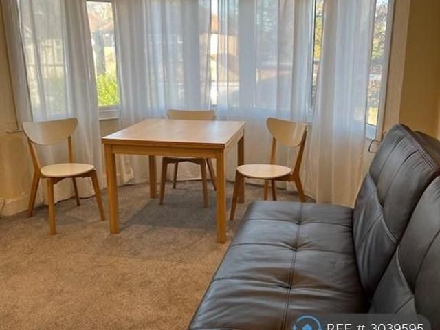Apartment for rent in Wealdstone, Greater London