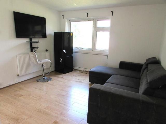 Apartment for rent in London Borough of Harrow, Greater London