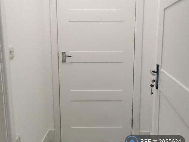 Flat for rent in Trosnant, Griffithstown