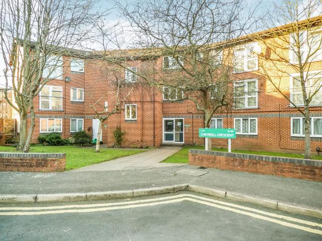 Flat for rent in Reading