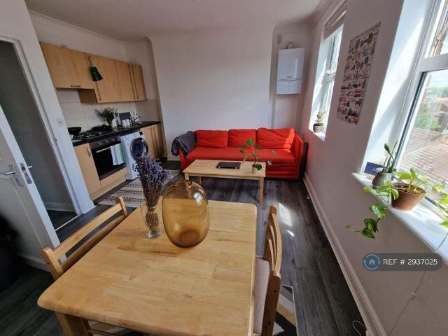 Apartment for rent in Harringay, Greater London