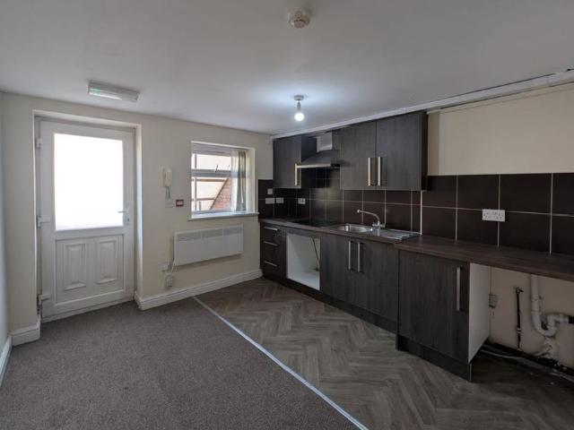 Apartment for rent in Spinney Hills, Old Wharf