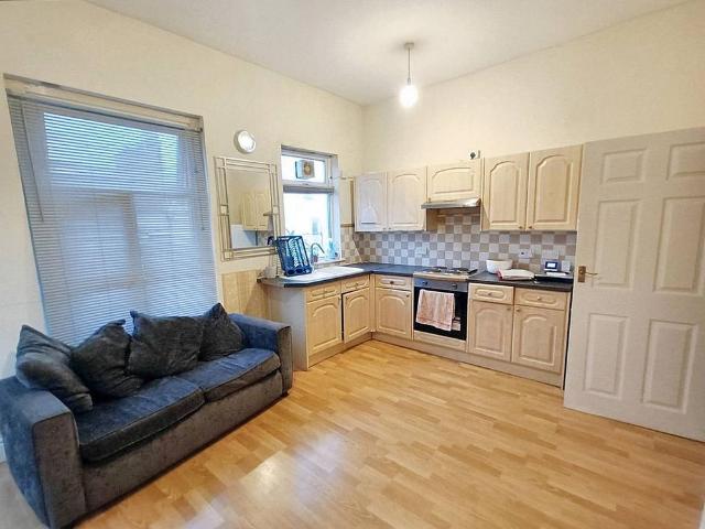 Apartment for rent in Avenham, Higher Bartle
