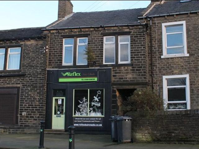 Flat for rent in Golcar, West Yorkshire