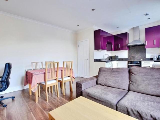 Flat for rent in Greater London
