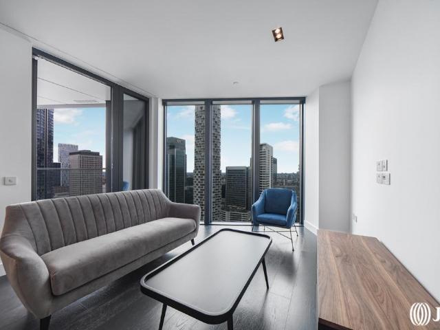 Flat for rent in Isle Of Dogs, Greater London