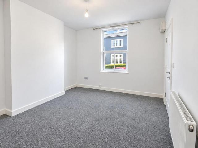 Apartment for rent in Troy Town, Rochester