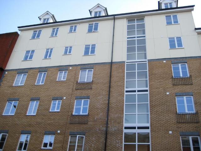 Flat for rent in Spring Park, Luton