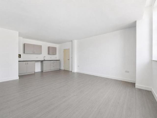Apartment for rent in Charlotteville, Westborough