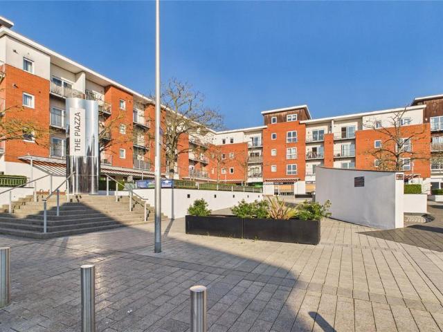Flat for rent in Whitley, Reading