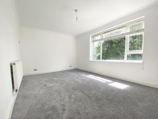 Apartment for rent in Friern Barnet, Greater London