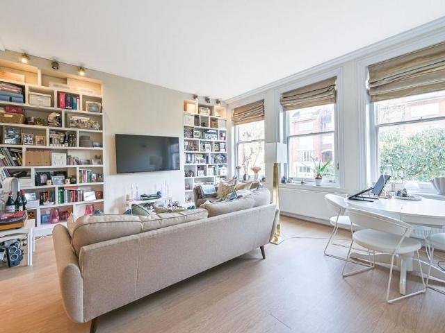 Apartment for rent in Belsize Park, Greater London