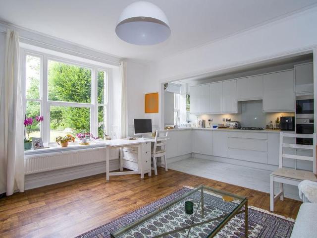 Apartment for rent in Penarth Marina, Penarth