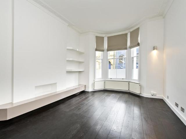 Flat for rent in Notting Hill, Greater London