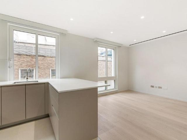 Apartment for rent in Soho, Greater London