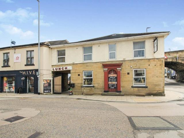 Flat for rent in Pudsey, West Yorkshire