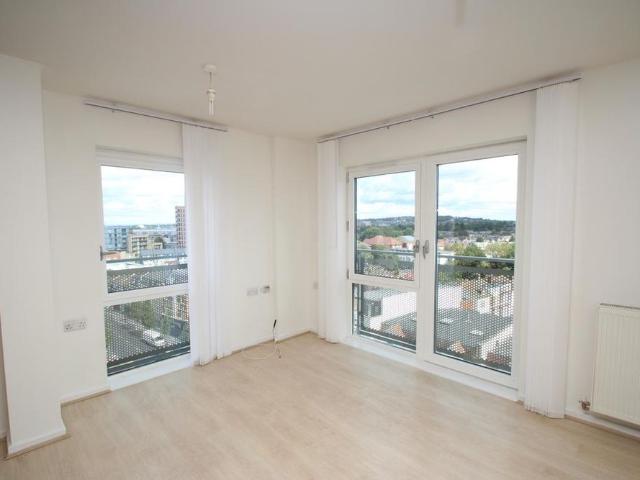 Apartment for rent in London Borough of Croydon, Greater London