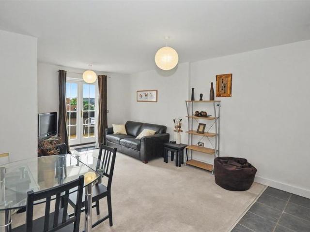 Apartment for rent in Milverton, Green Close