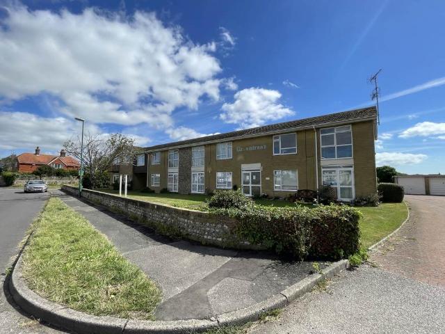 Flat for rent in Fishersgate, West Sussex