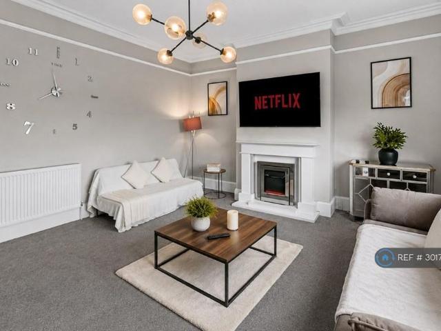 Apartment for rent in City Centre, Georgia