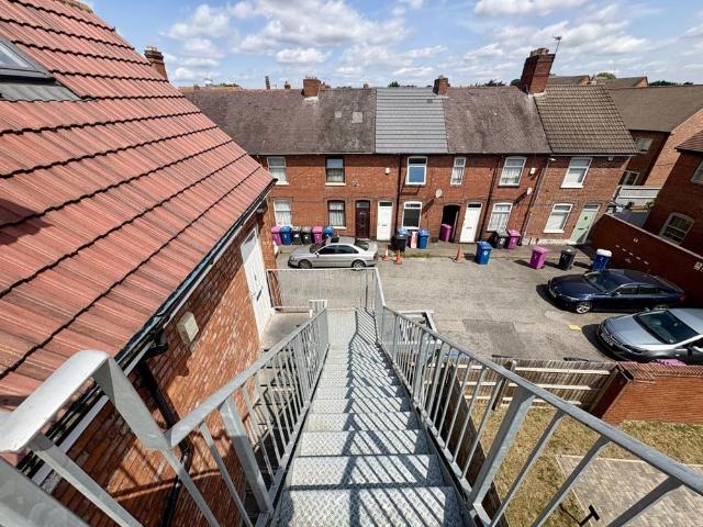 Apartment for rent in Kettlebrook, Staffordshire