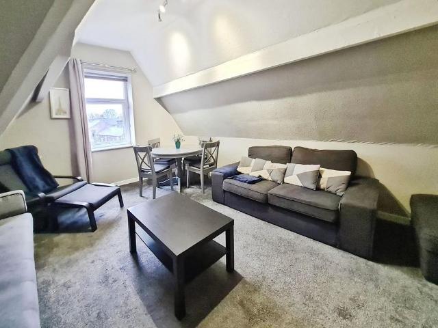 Apartment for rent in Farsley, West Yorkshire