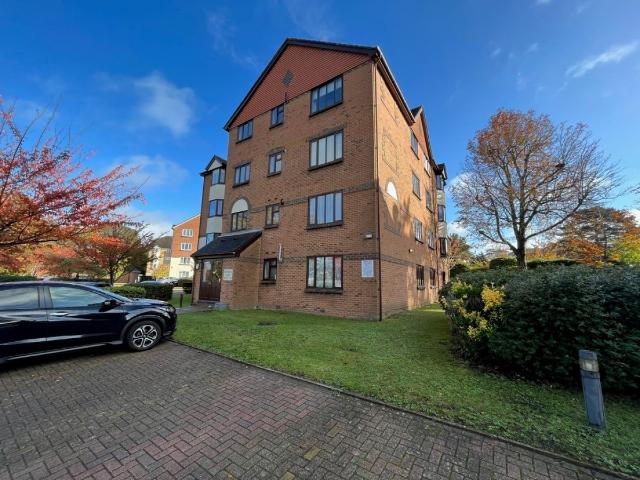 Apartment for rent in Red Hill, Surrey