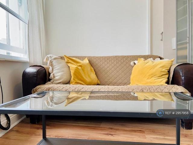 Apartment for rent in Peckham, Greater London