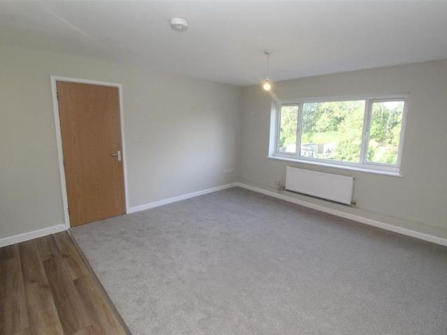 Apartment for rent in Pantmawr, Cardiff